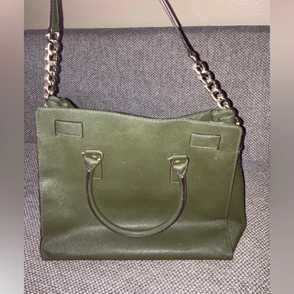 Green Michael Kors Purse - Picture 2 of 5